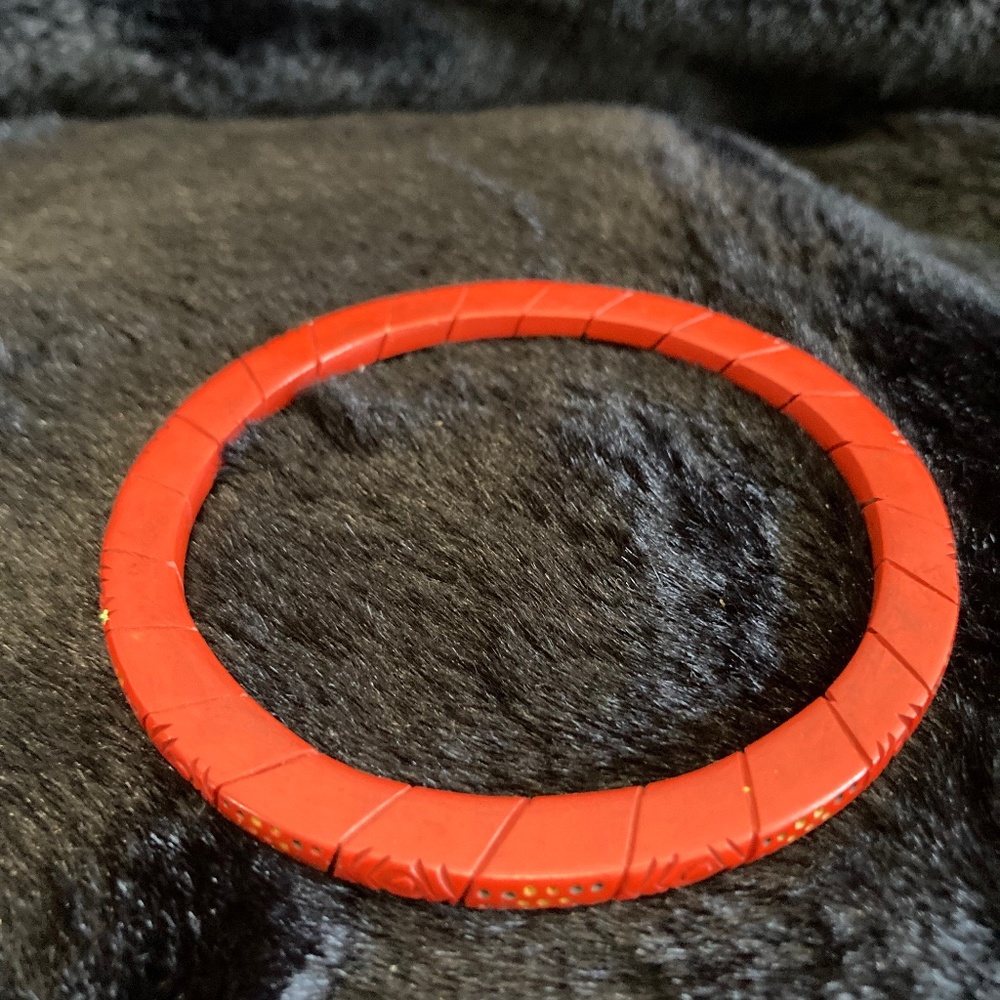 Vintage Carved Cinnabar Red Thin Bangle Bracelet.